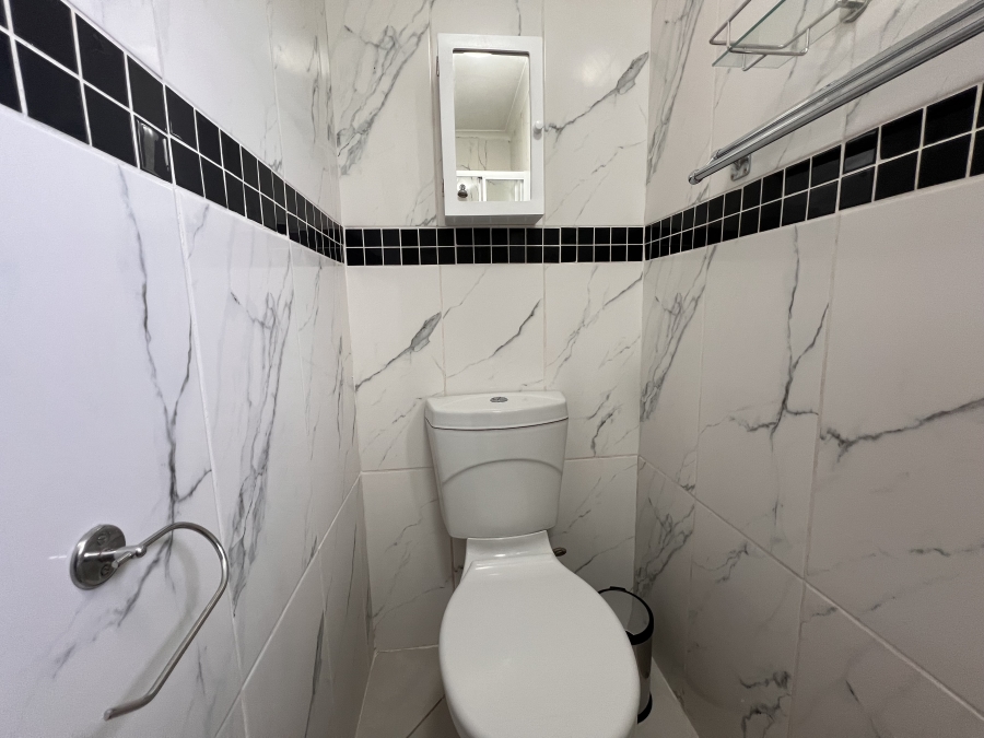 To Let 1 Bedroom Property for Rent in Tijgerhof Western Cape